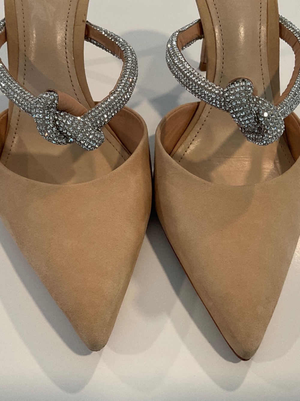 SCHUTZ Crystal Embellished Beige Nubuck Leather Pointed Toe Pump Size 8.5 - Picture 2 of 9